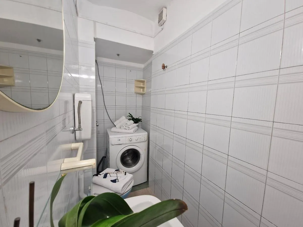 [STAZIONE PIETRA L.] Ampio appartamento in centro. Pietra Ligure
